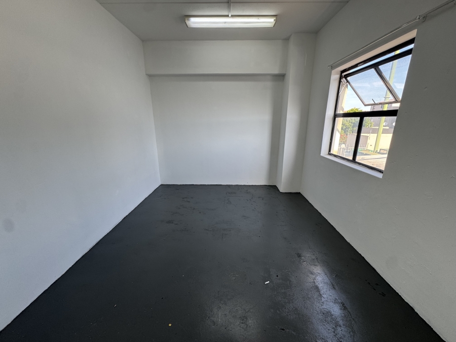 To Let commercial Property for Rent in Parklands Western Cape